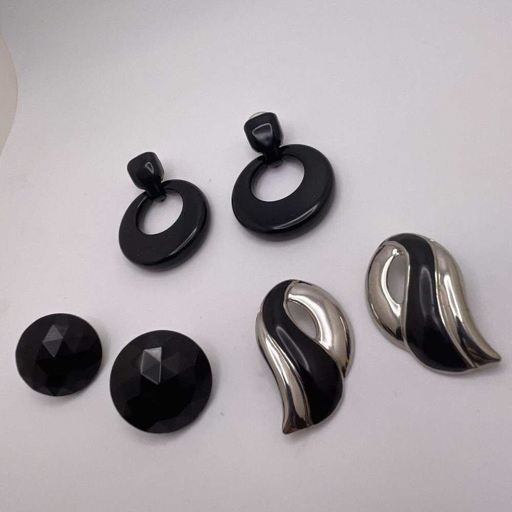 Lot Of 3 Vintage - Modern Black / Silver Tone Costume Earrings Pierced 1 Avon